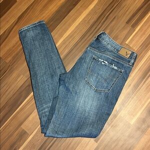 AE Straight Jeans- Ripped